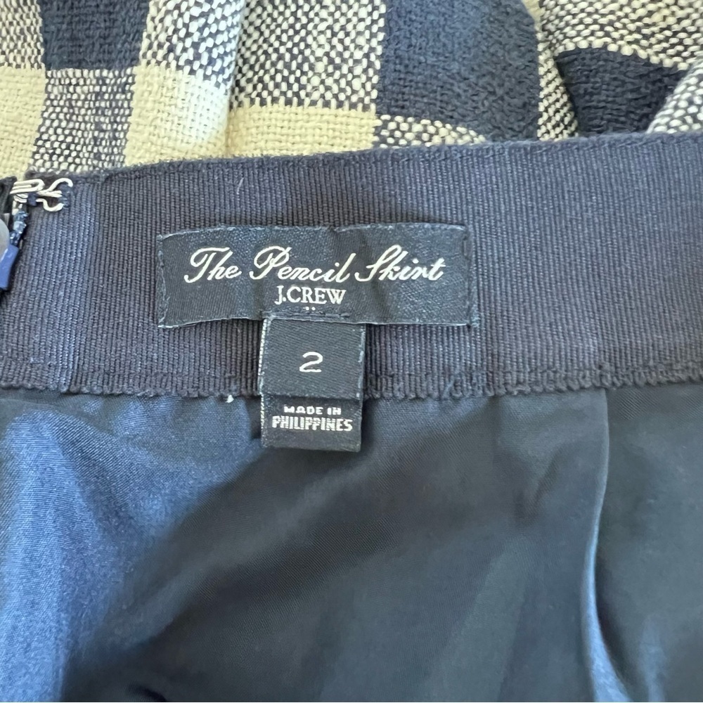 J. Crew Women’s Mini Pencil Skirt in Cotton-Linen Tweed Navy Buffalo Check‎ - Picture 9 of 13